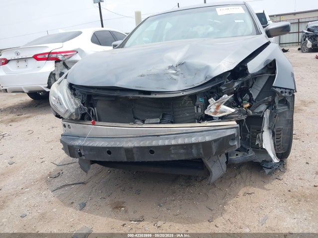 1N4AL3AP4JC267592 Nissan Altima 2.5 S