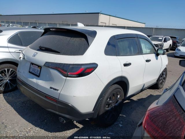 2024 HONDA HR-V 3CZRZ1H55RM721244 Photo 3