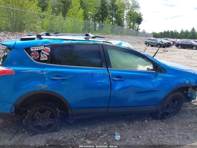 Toyota RAV4 LE 2017 JTMBFREV0HJ109919 Image 13