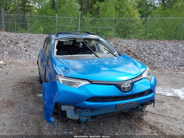 Toyota RAV4 LE 2017 JTMBFREV0HJ109919 Image 6