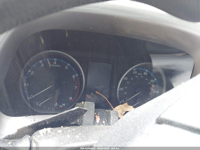 Toyota RAV4 LE 2017 JTMBFREV0HJ109919 Image 7