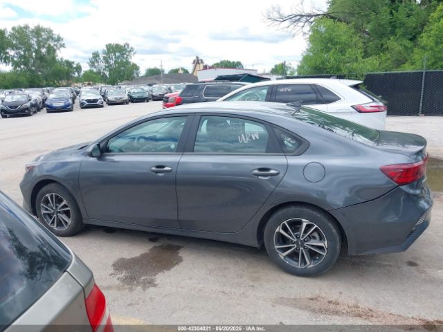 3KPF24AD9RE730376 KIA Forte Lxs