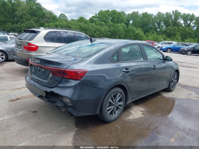 3KPF24AD9RE730376 KIA Forte Lxs