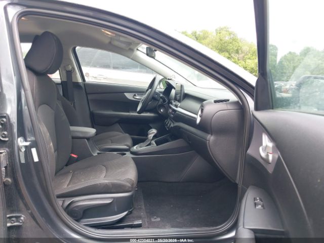 3KPF24AD9RE730376 KIA Forte Lxs