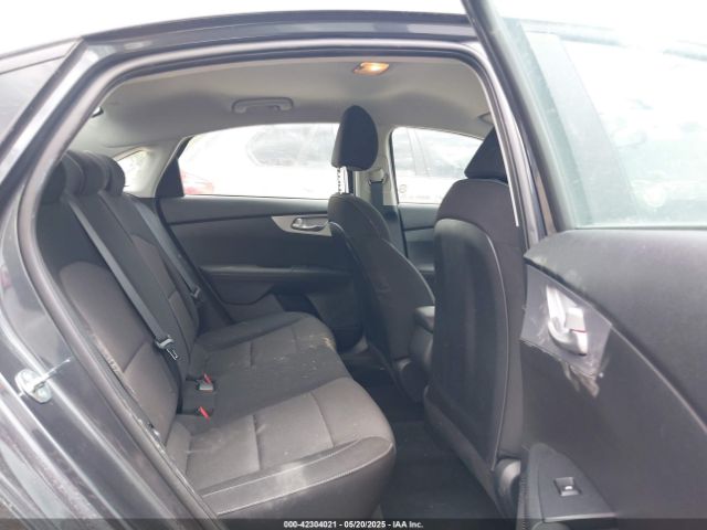 3KPF24AD9RE730376 KIA Forte Lxs