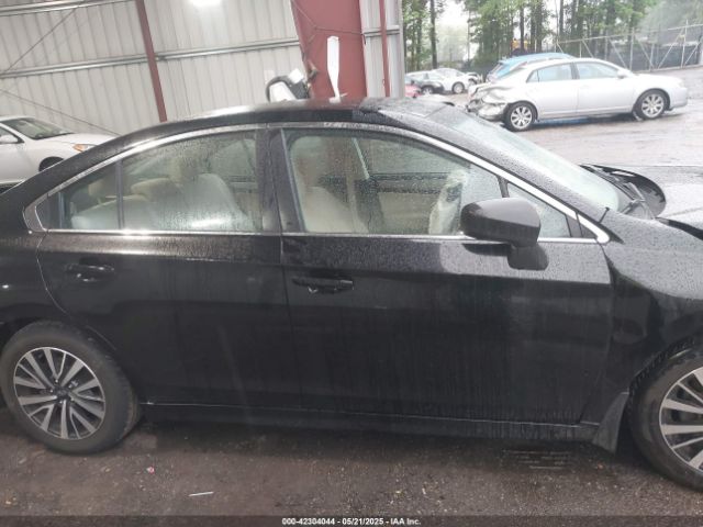4S3BNAB6XJ3006535 Subaru Legacy 2.5i