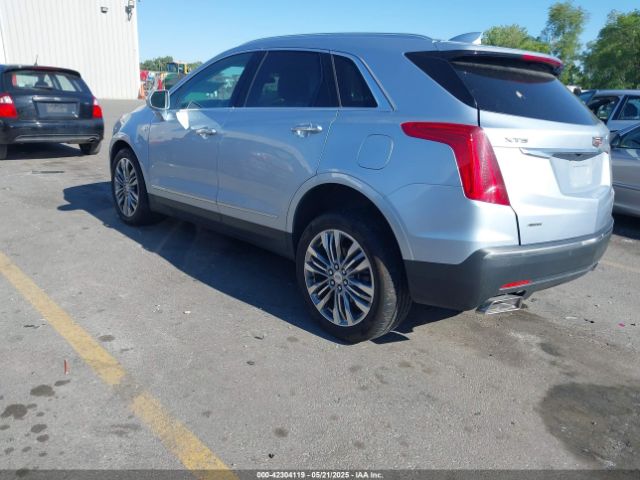 2017 CADILLAC XT5 1GYKNERS5HZ308486 Photo 2