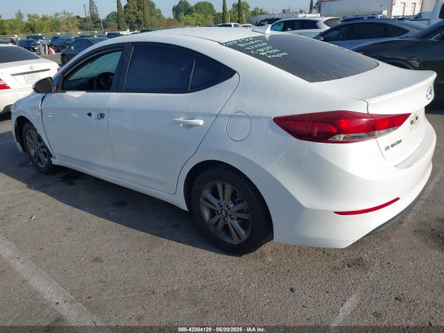 5NPD84LF4JH339124 Hyundai ELANTRA SEL