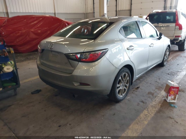 3MYDLBYV6JY326348 Toyota p5v