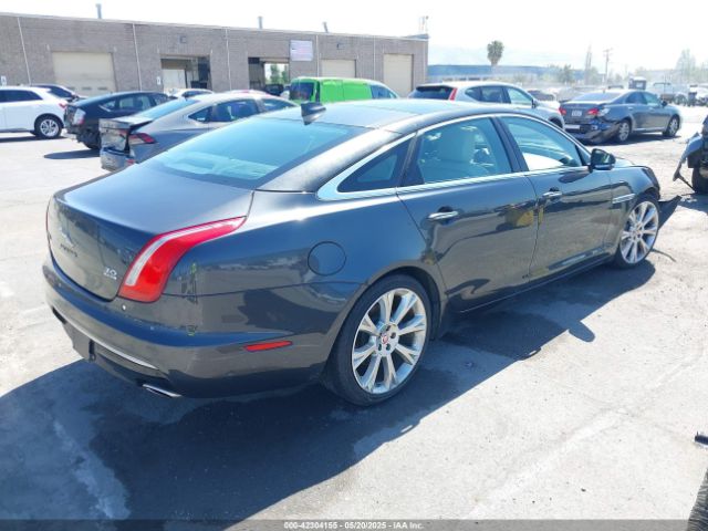 2016 JAGUAR XJ SAJWJ2GD3G8V93278 Photo 3