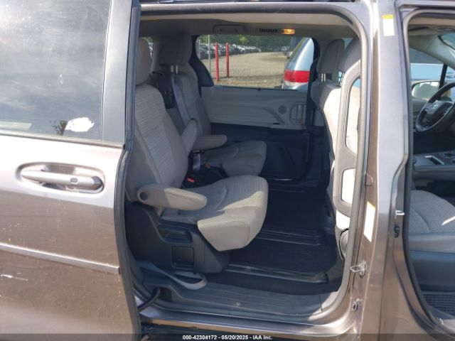 2022 TOYOTA SIENNA 5TDBSKFC1NS049616 Photo 7
