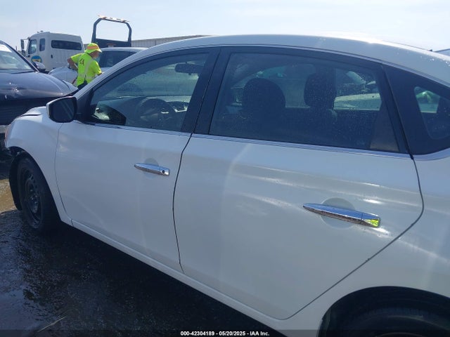 Nissan Sentra Fe+ S 2015 3N1AB7AP1FY341802 Image 15