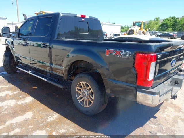 1FT7W2BT0HEE45949 Ford F-250 Lariat