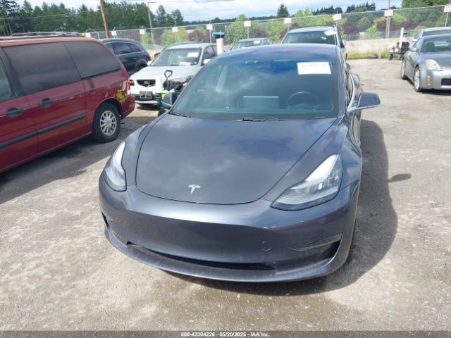 5YJ3E1EA2JF011588 Tesla Model 3 Long Range/mid Range