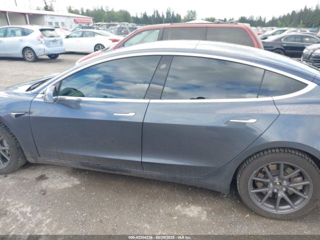 5YJ3E1EA2JF011588 Tesla Model 3 Long Range/mid Range