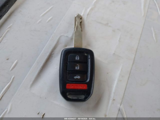 19XFC2F6XKE007850 Honda Civic Lx