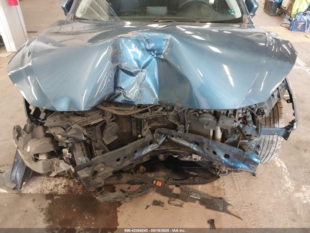 Mazda pe 2017 3MZBN1U78HM104524 Image 6
