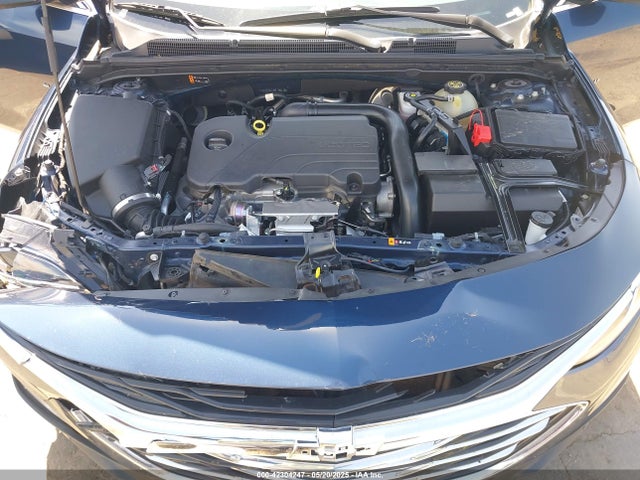 1G1ZD5STXNF180178 Chevrolet Malibu Fwd Lt