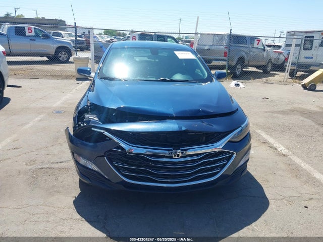 1G1ZD5STXNF180178 Chevrolet Malibu Fwd Lt