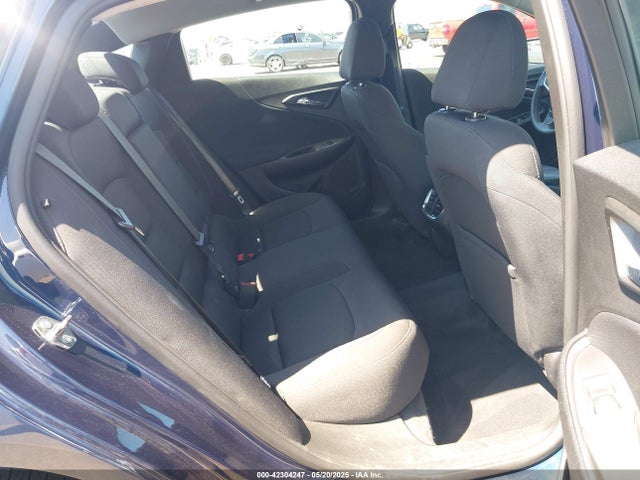1G1ZD5STXNF180178 Chevrolet Malibu Fwd Lt