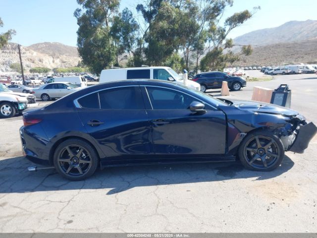 JM1BPAALXM1326956 Mazda Mazda3 2.5 S