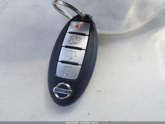 5N1AT2ML4FC860949 Nissan ROGUE SV