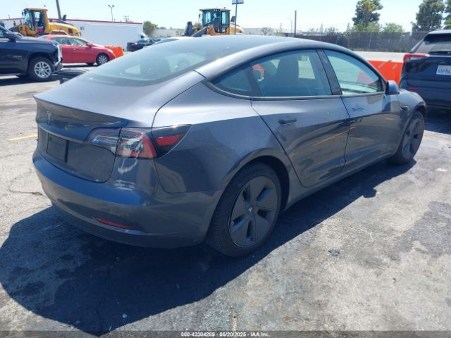 5YJ3E1EAXNF117762 Tesla 2022