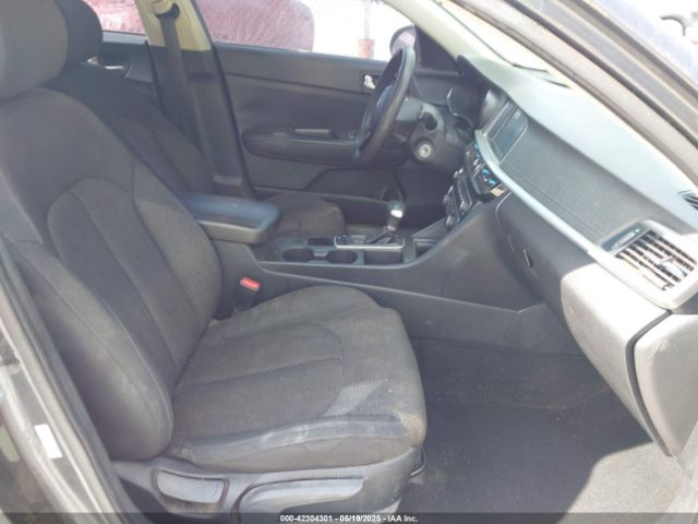 5XXGT4L30KG303445 KIA Optima Lx