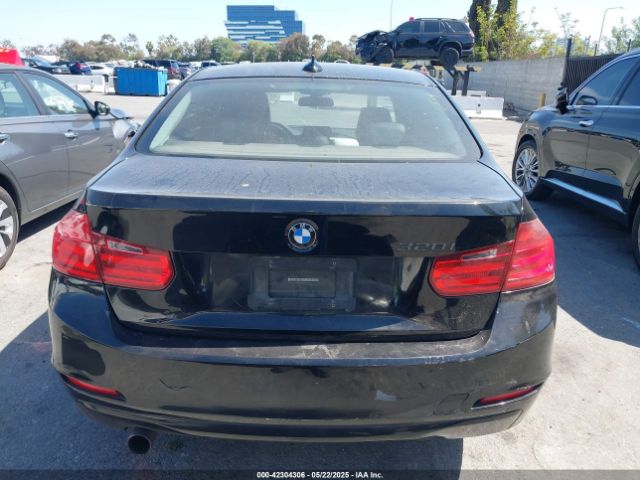 WBA3B1G5XENS80130 BMW 320i