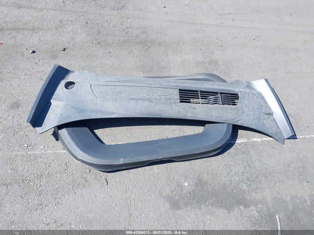 5YJYGAEE5MF189275 Tesla Model Y