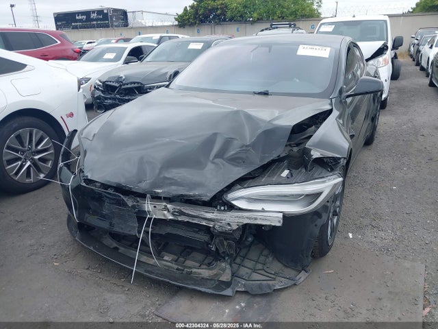 5YJSA1E59MF443528 Tesla 2021