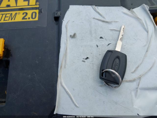 3FADP4AJ1EM235870 Ford FIESTA S