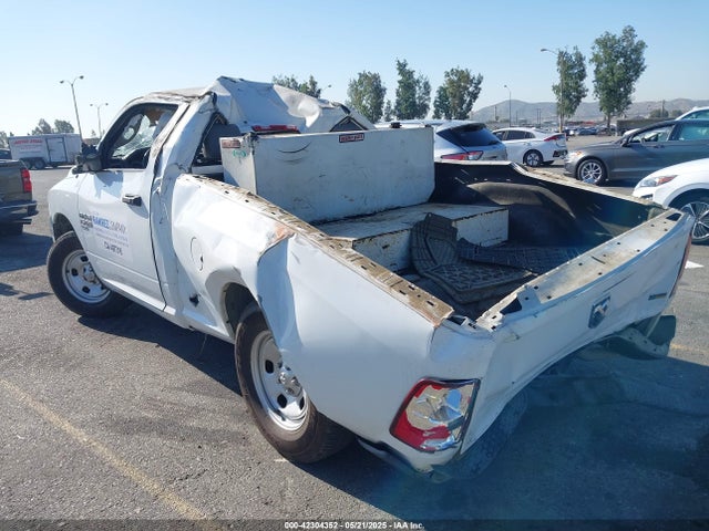 3C6JR6AG1KG504281 RAM 2019