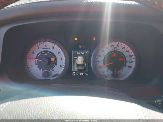 5TDXZ3DC8LS053685 Toyota SIENNA SE