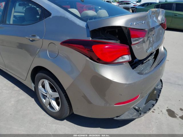 5NPDH4AE0GH686307 Hyundai ELANTRA SE