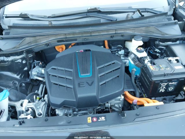 KNDCE3LG8N5134984 KIA Niro Ev Ex Premium