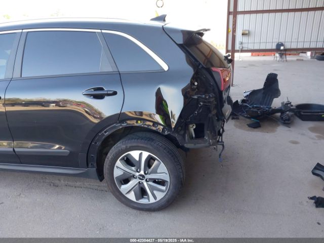 KNDCE3LG8N5134984 KIA Niro Ev Ex Premium