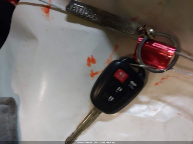 4T1BF1FK9EU324078 Toyota CAMRY LE