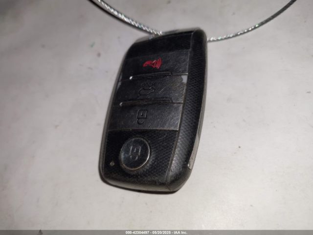 5XYKU4A7XEG523138 KIA Sorento Ex V6