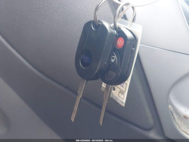 1FMCU9GX2EUD28671 Ford ESCAPE SE