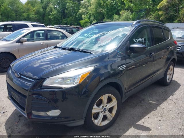 1FMCU9GX2EUD28671 Ford ESCAPE SE
