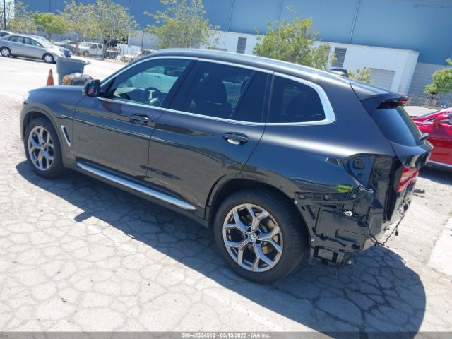2021 BMW X3 5UXTY5C04M9G83791 Photo 2