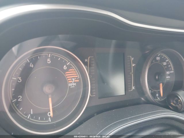 2019 JEEP CHEROKEE 1C4PJLCBXKD134360 Photo 6