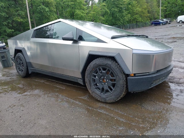 2025 TESLA CYBERTRUCK 7G2CEHED1SA061865 Photo 0