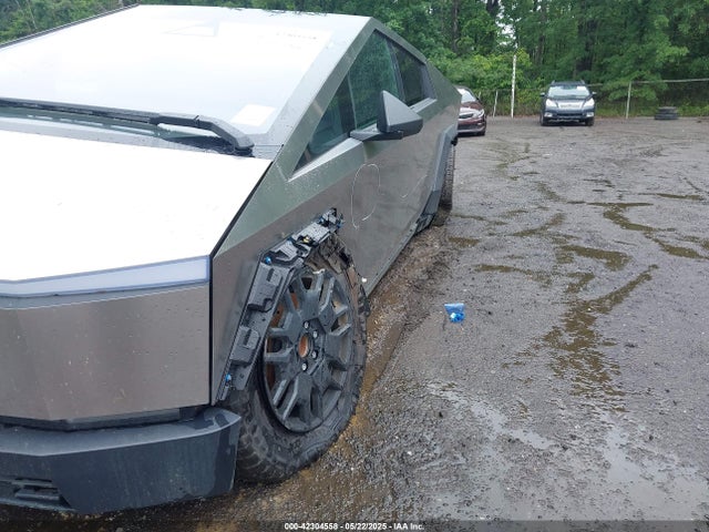 2025 TESLA CYBERTRUCK 7G2CEHED1SA061865 Photo 5