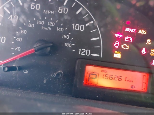 3N6CM0KNXFK731138 Nissan 2015