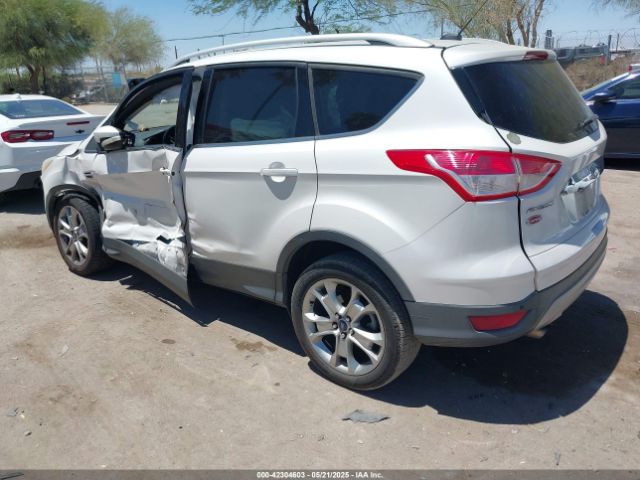 1FMCU0J90EUB49745 Ford Escape Titanium