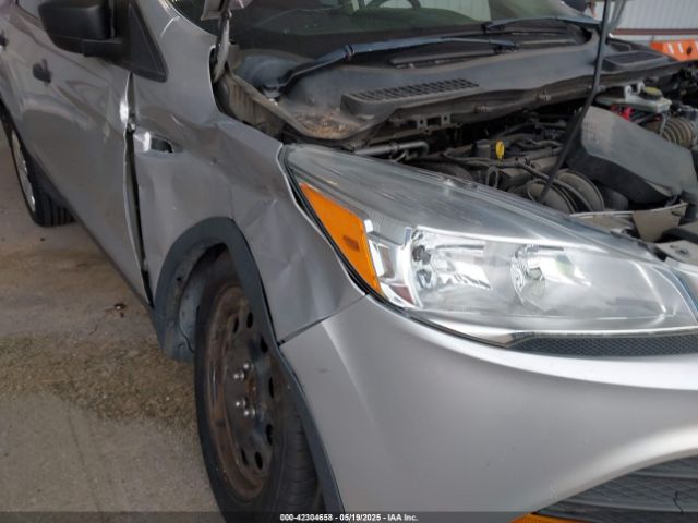 1FMCU0F71GUC42171 Ford ESCAPE S