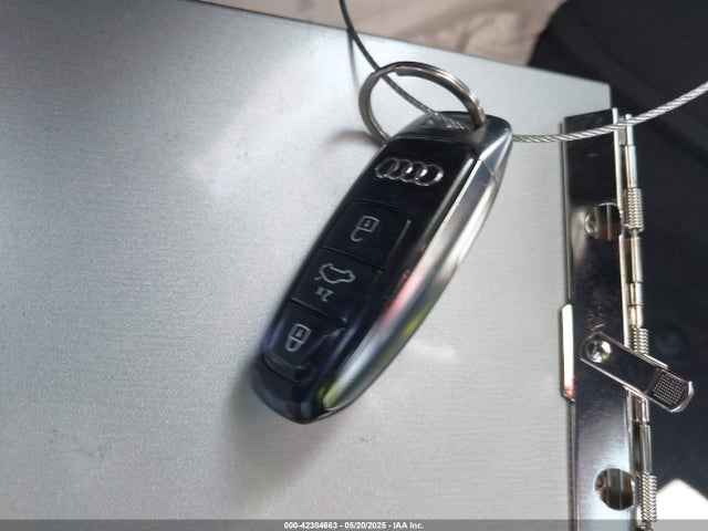2020 AUDI E-TRON WA12ABGEXLB035392 Photo 10
