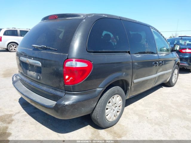 2007 CHRYSLER TOWN & COUNTRY 1A4GJ45R97B242160 Photo 3